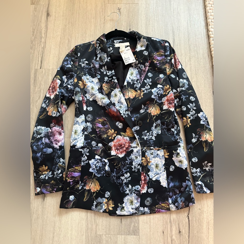 Brand new with tags , floral blazer , size 4 , $35